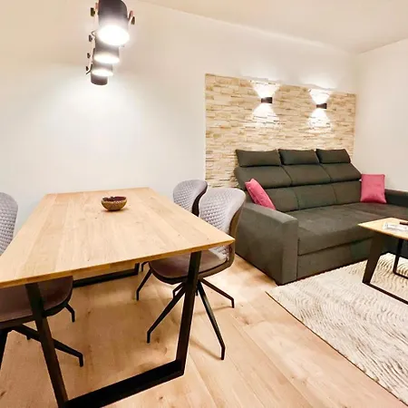 Family & Friends Am Kurpark *